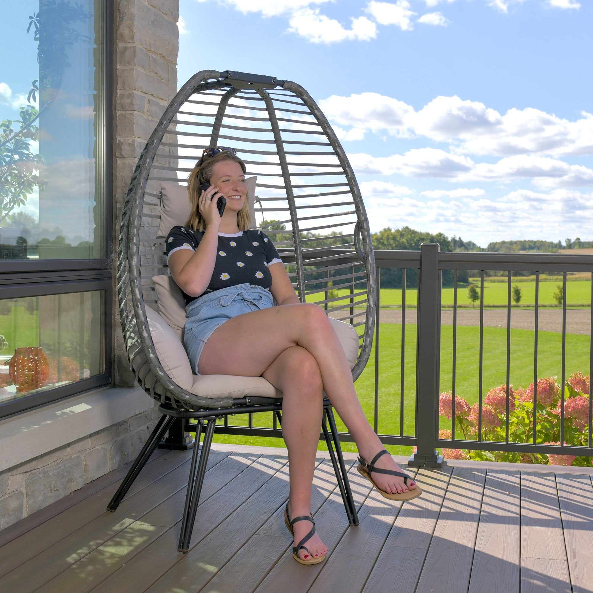 Nest Chair on Legs - Moonstone