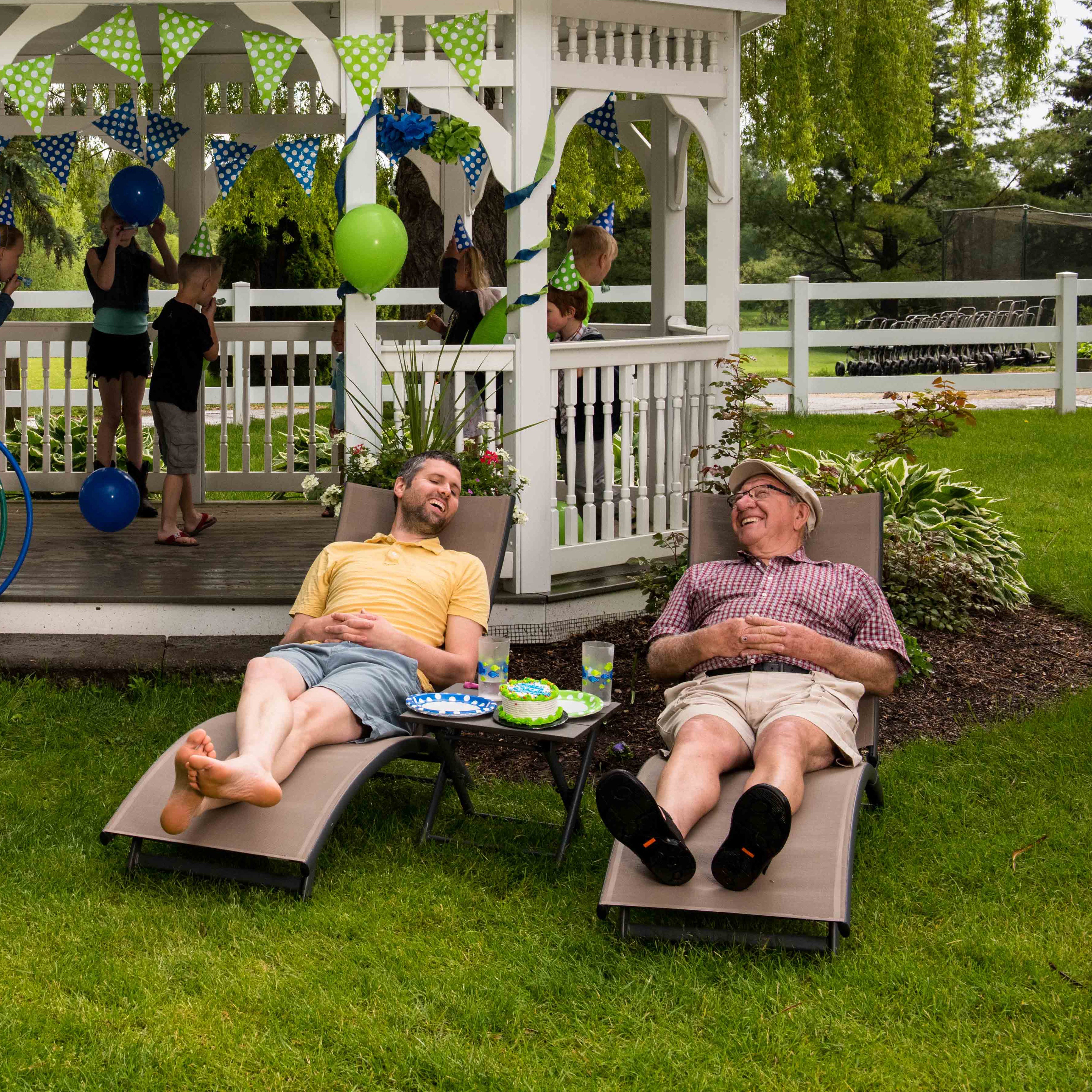 Coral Springs Phifer® & Aluminum Lounger Set (3pc) - Macchiato