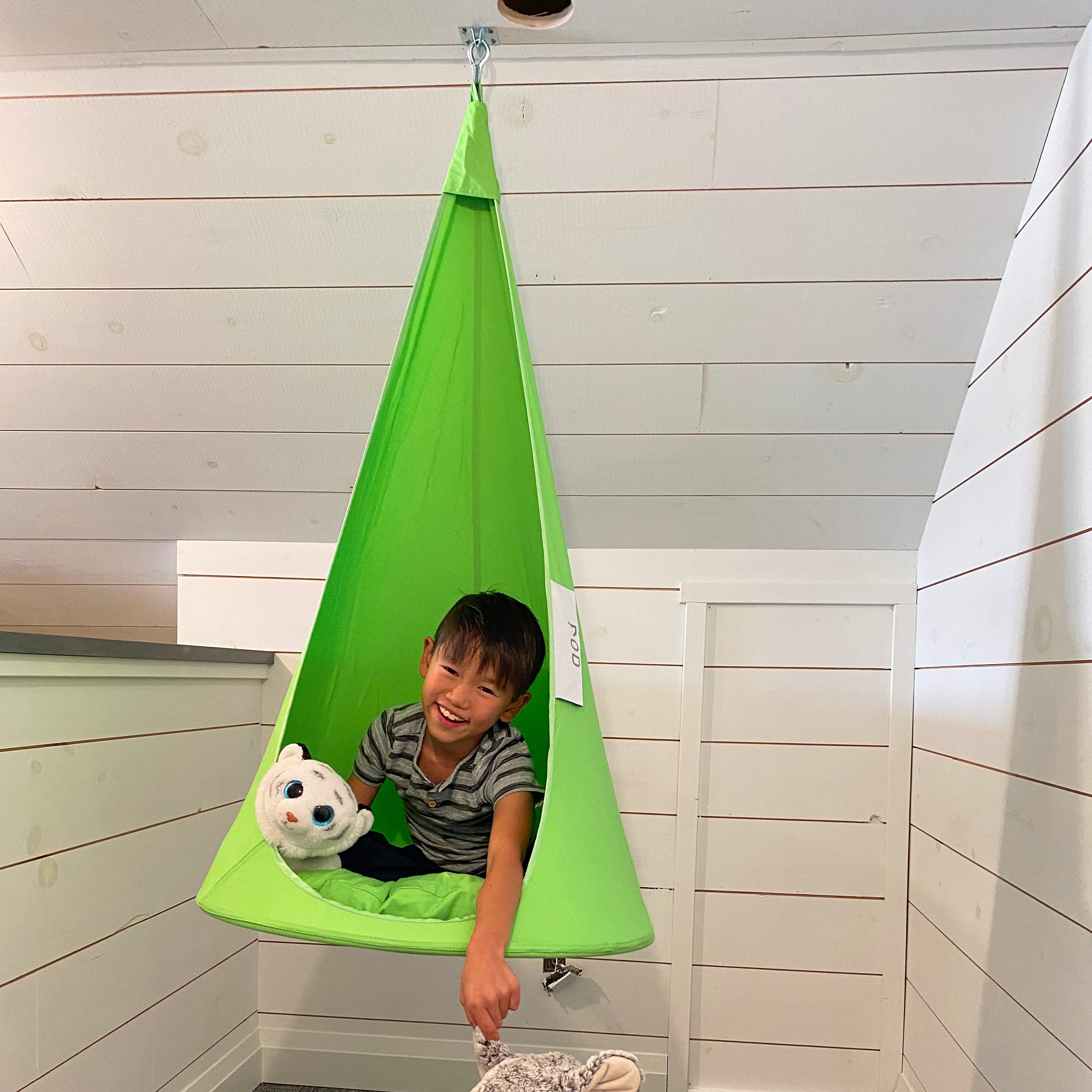 Cacoon Pod Jellybean – Vivere Canada - Main Image