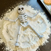 Bones Is Back - Interactive Book & Toy Set
