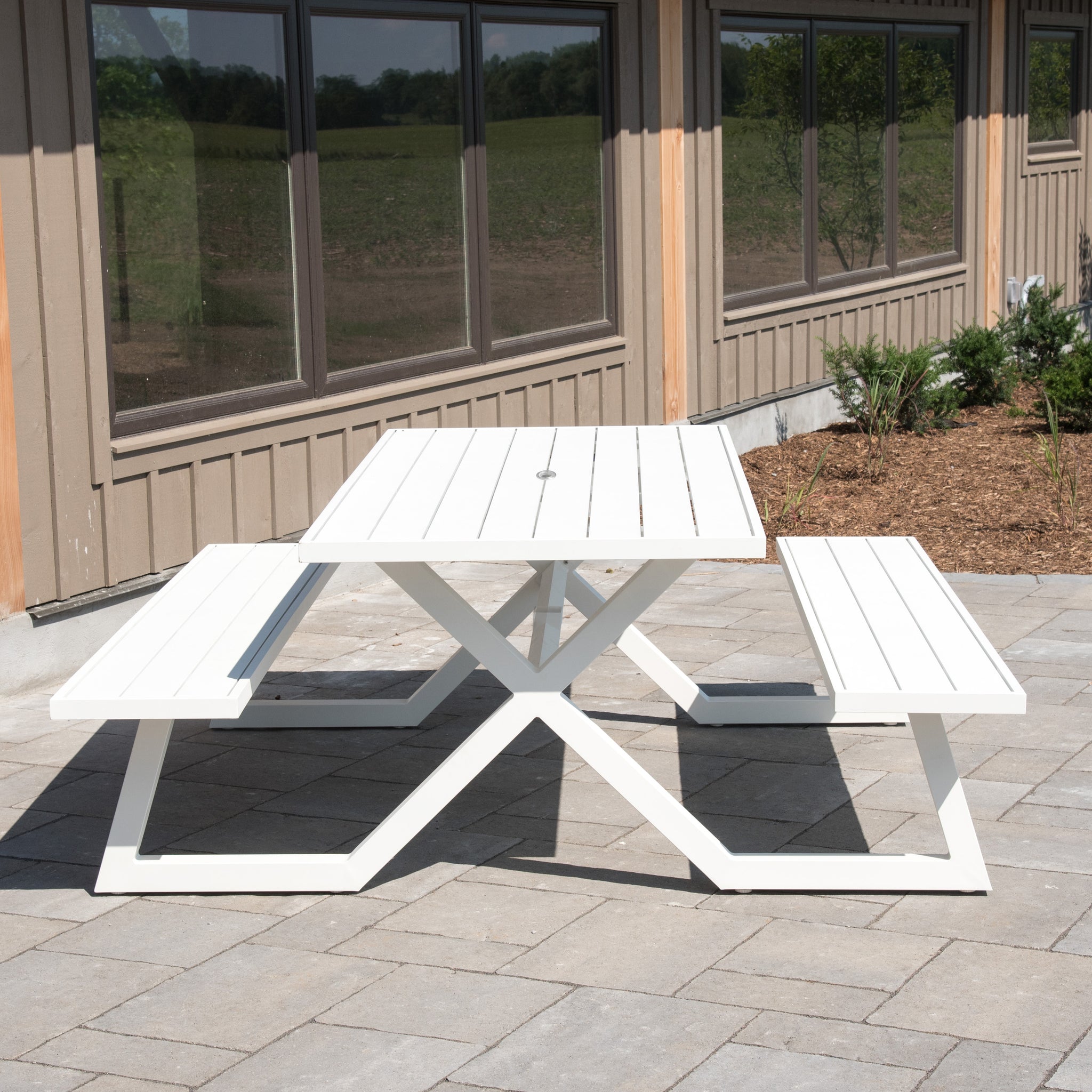 Aluminum shop picnic table